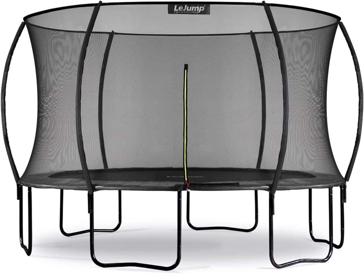 Test du trampoline LeJump : sécurité, design et fun garanties