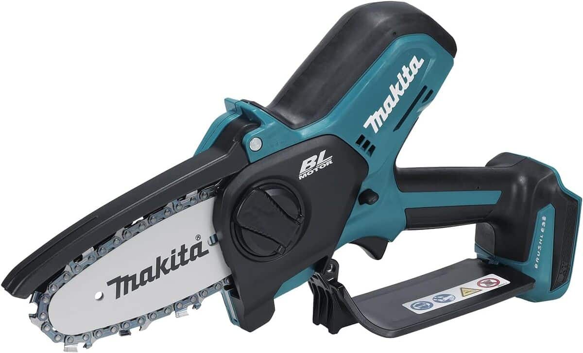 Test de la tronçonneuse Makita DUC101Z 18V LXT