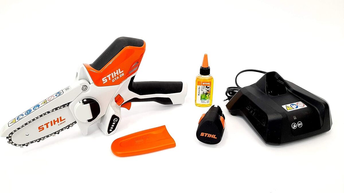 Test Stihl GTA 26 : scie de jardin sans fil